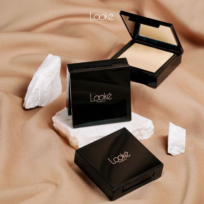LOOKE HOLY PERFECTING PRESSED POWDER/BEDAK PADAT LOOKE/BEDAK LOOKE/AURORA/MAIA/FEBE/LOOKE BEDAK PADA