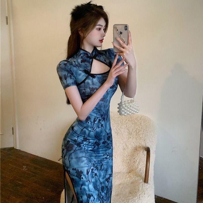 Vintage daily cheongsam improved version young style bone etching hollow out high split middle and l