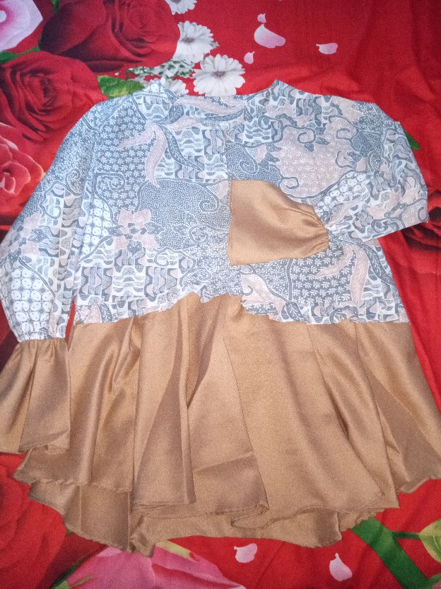 Atasan Batik Wanita Modern Kombinasi