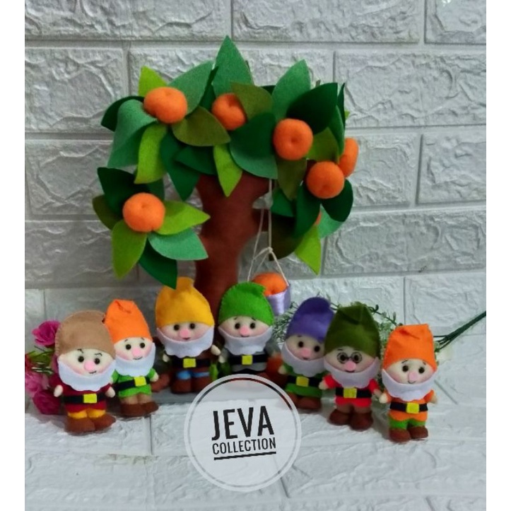 7 boneka kurcaci flanel set