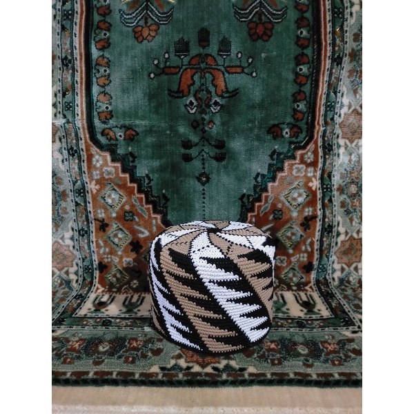 peci rajut tinggi/kopiah tinggi/peci rajut/kopiahrajut/songkok