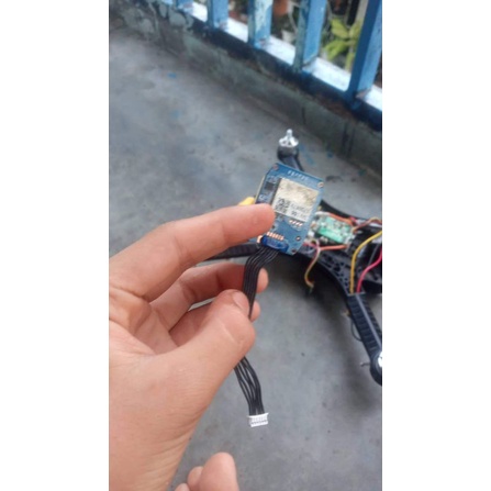 drone mjx v6 minus gps dan dinamo nya udah gk ada udah soldout