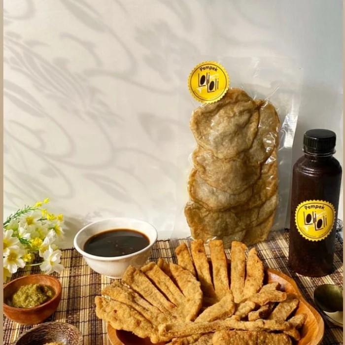 

Pempek Kulit Krispy 10Pcs Pempek Ikan Tenggiri