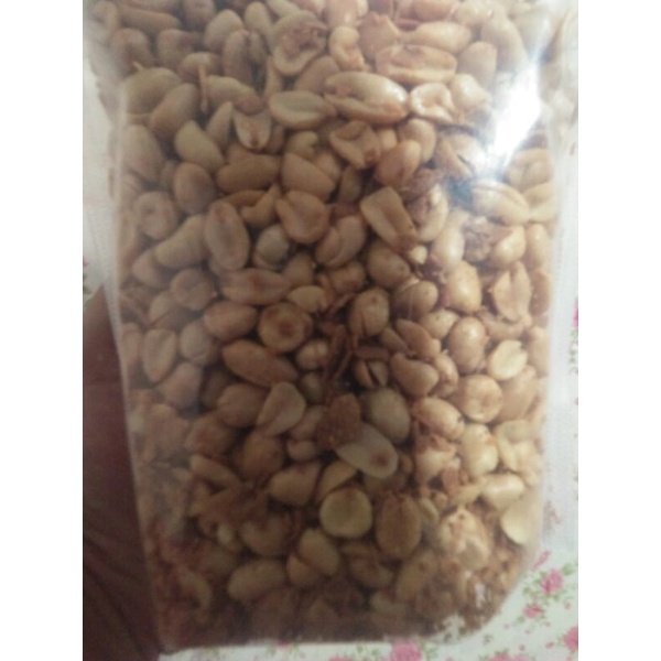 

KACANG BAWANG 1KG ENAK EMPUK GURIH, BISA DIBUKTIKAN SENDIRI