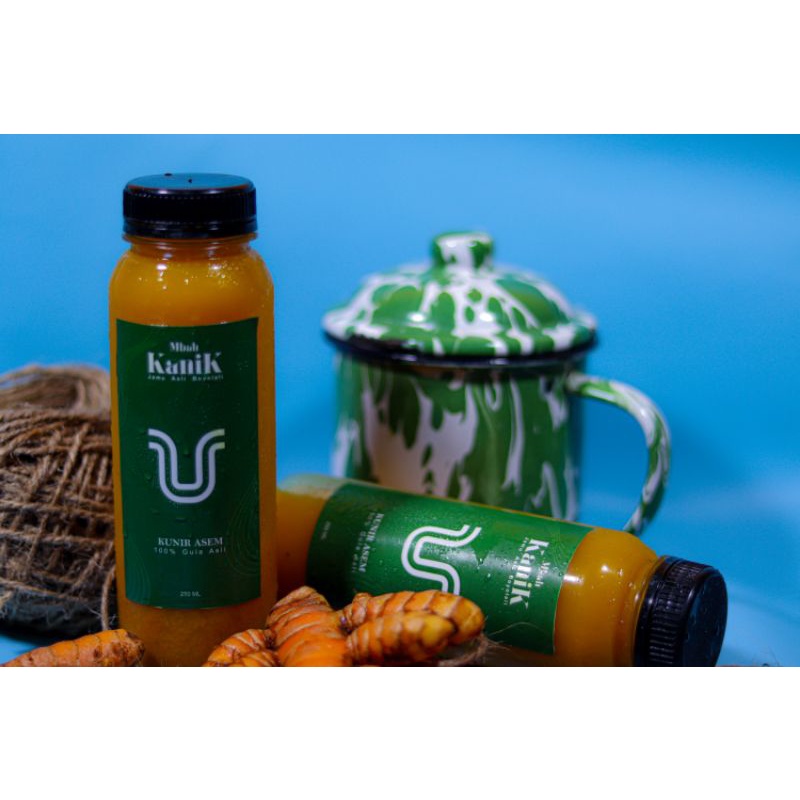 

Jamu Kunyit Asam / Jamu Tradisional