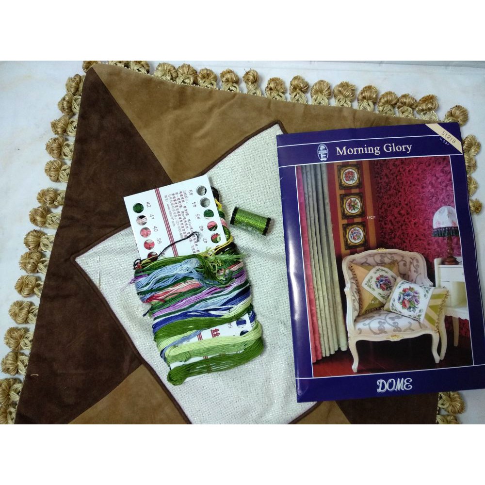 Paket Sulam Kristik Sarung Bantal DOME 51218D Bunga Flower Morning Glory