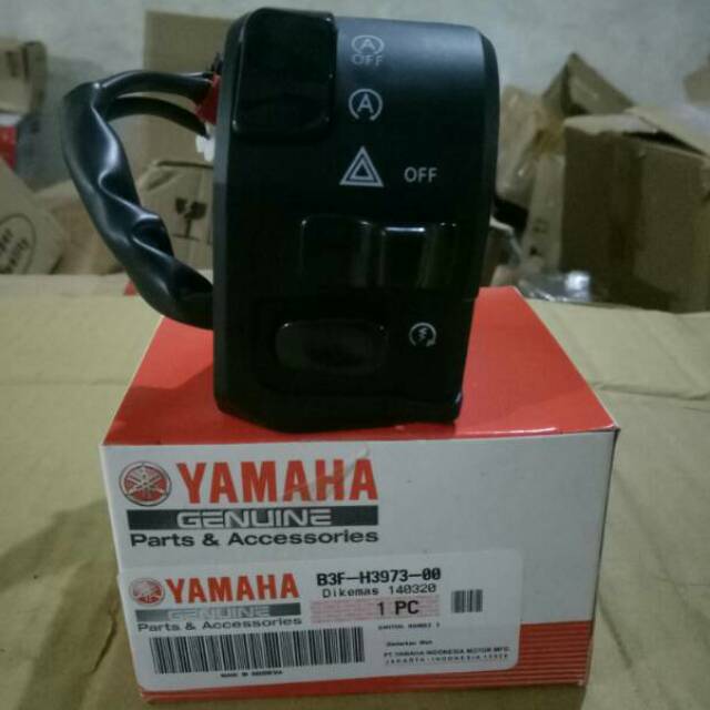 saklar kanan lexi asli ori yamaha B3F-H3973-00