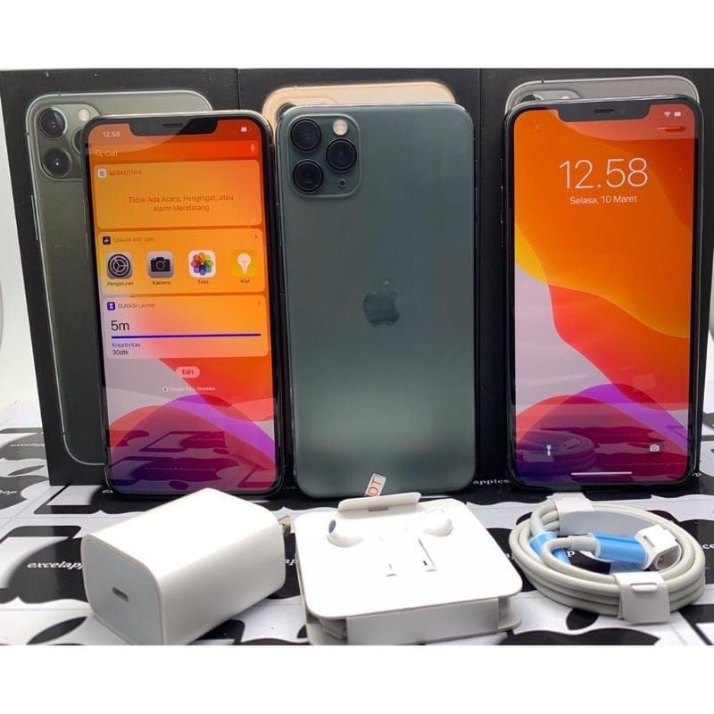 mystery boxmisteri box berhadiah utama handphone iphone samsung dan berhadiah