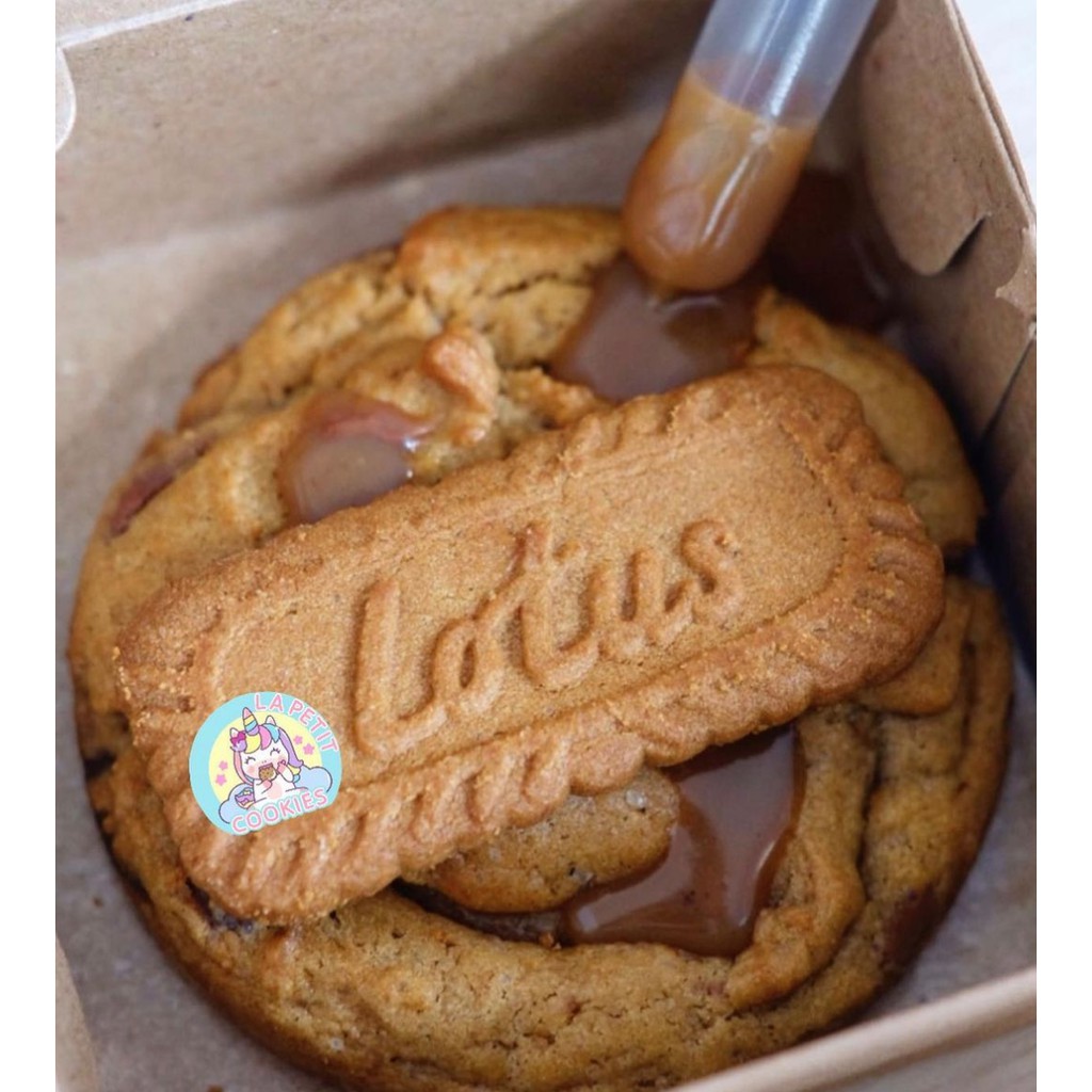 

LOTUS BISCOFF EXPLOSIVE BOMB SOFT Cookies / Jumbo Giant Chewy Cookies Lumer