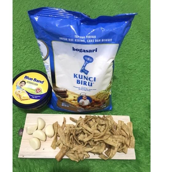 

Hati-hati Barang KW kue bawang padang/keripik bawang Diskon 2020