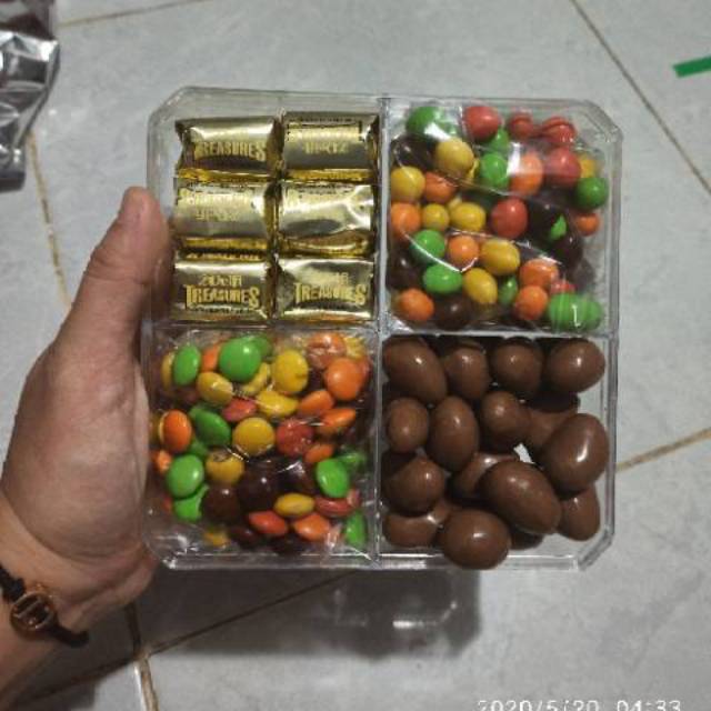 

Coklat Delfi X Sekat 4 Treasure Almond