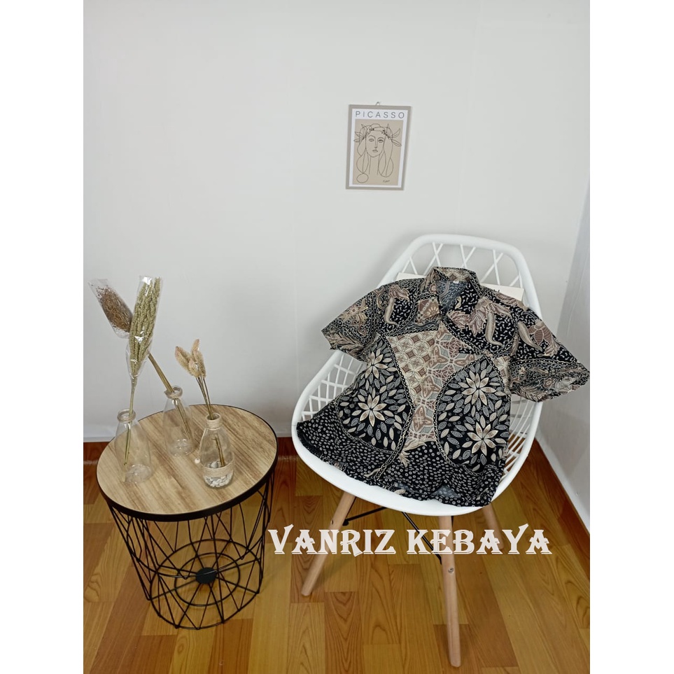 Vanriz Kebaya-Kemeja Batik Anak Pria Lengan Pendek