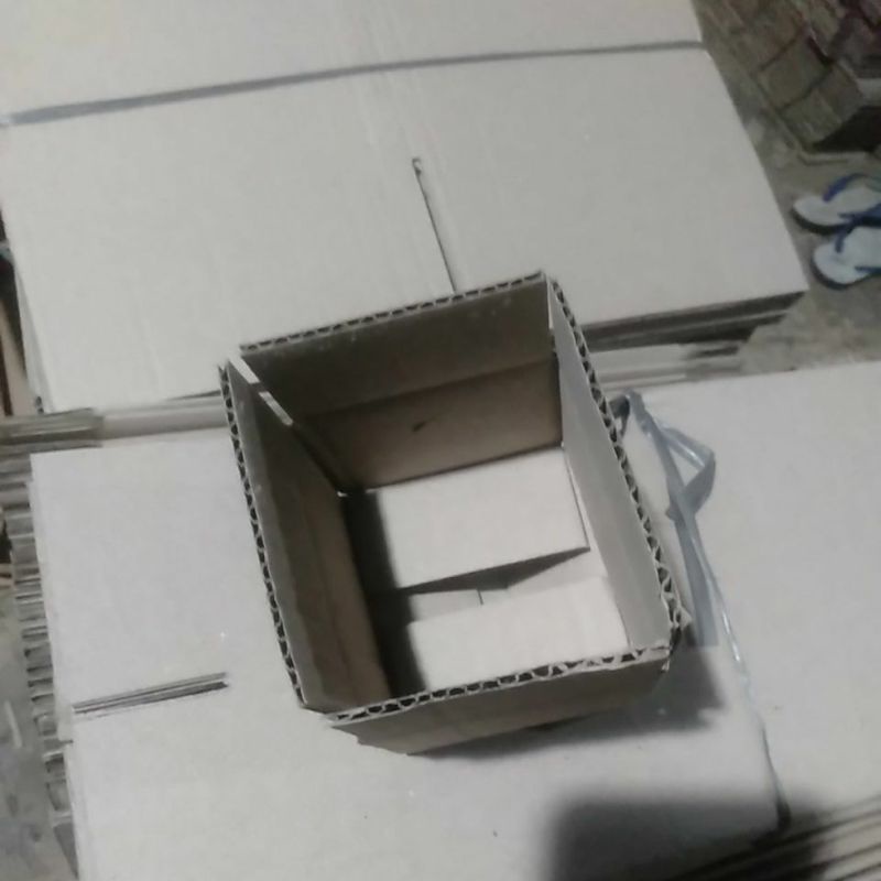 

kardus karton box polos 8x7x5