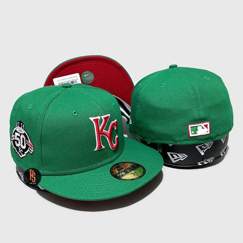 TOPI NEW ERA ORIGINAL 5950 50 YEARS KANSAS CITY ROYALS KELLY GREEN UV RED