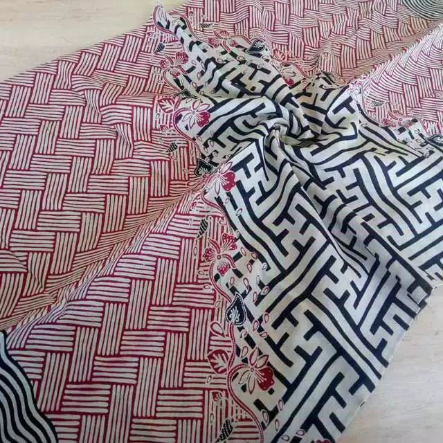 Kain Batik Solo Motif Anyaman Warna Pink Shopee Indonesia