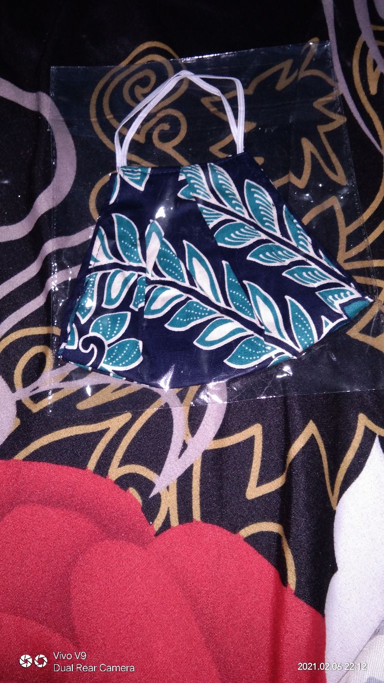 Nima 330870 - Atasan Batik Modern