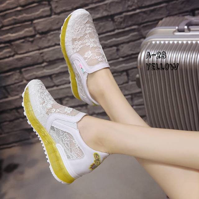 terlaris        Sepatu KOREA #A-28 TOP QUALITY Sepatu Wedges Brokat Sepatu Wanita Sepatu Branded