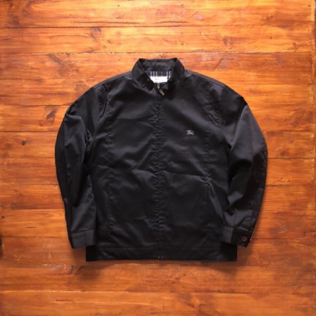 JAKET BURBERRY SECOND