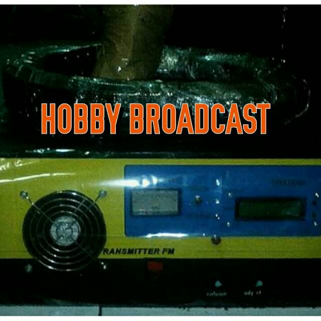 PAKET PEMANCAR FM TX FM TRANSMITTER FM STEREO PLL LCD 300 WATT SOLID STATE FULL PROTECTION