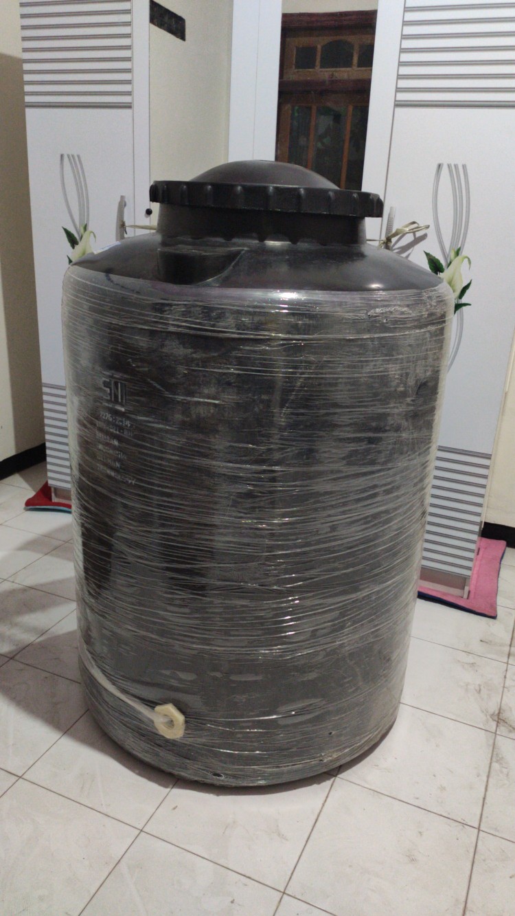 Tandon Air / Toren Air / Tangki Air Titan Blowing Ukuran 650 Liter / Invoice