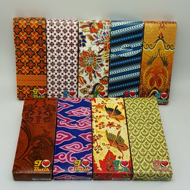 

Tempat Pensil Rakit Karakter Batik