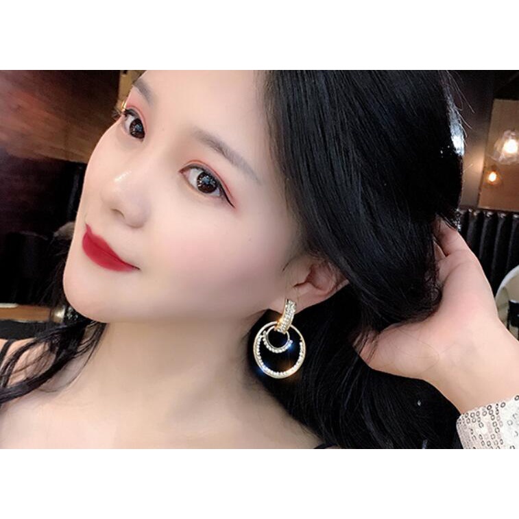 Eropa dan Amerika gaya Korea Diamond Geometris bulat cincin anting-anting wanita Eropa dan Amerika b