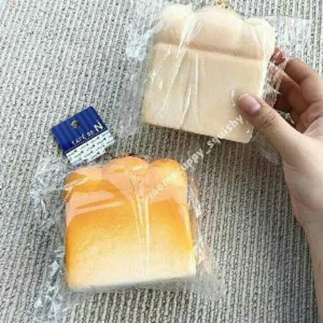 Squishy Cafe de n Bread loaf