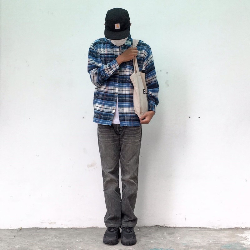 Kemeja outer flannel bahan tebal wool motif veterano blur gradasi