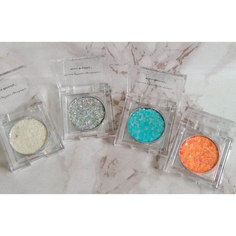 ECER!! EYESHADOW GLITTER COLORFULL KISS BEAUTY 4 WARNA GLITTER 87129