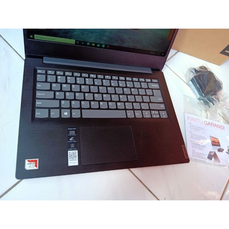 Lenovo Ideapad S145-14AST / AMD A9-9425 Ram 8 gb ssd 256gn
