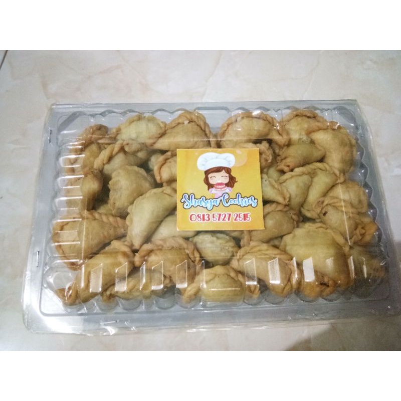 

PASTEL MINI KERING ISI ABON SAPI