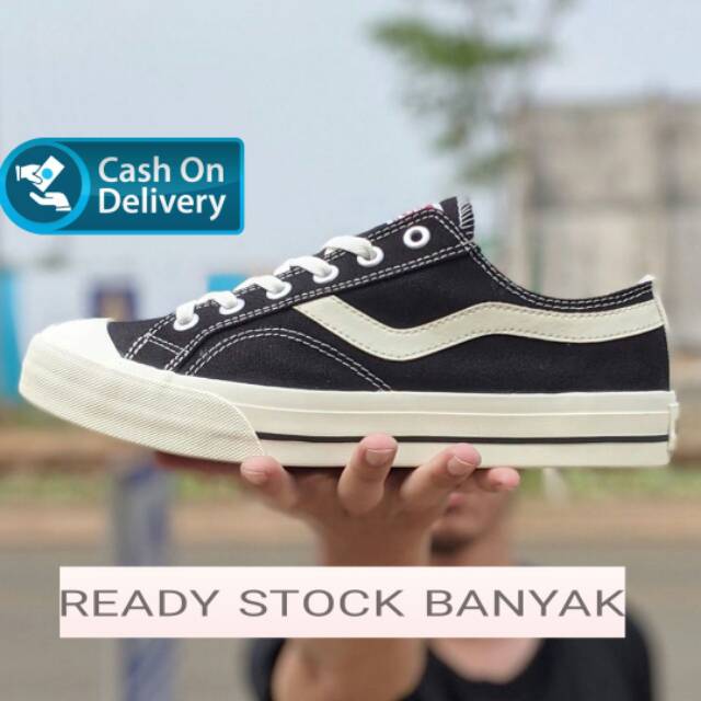 SEPATU VANTELA PUBLIC BLACK WHITE NATURAL ORIGINAL VENTELA YELLOW