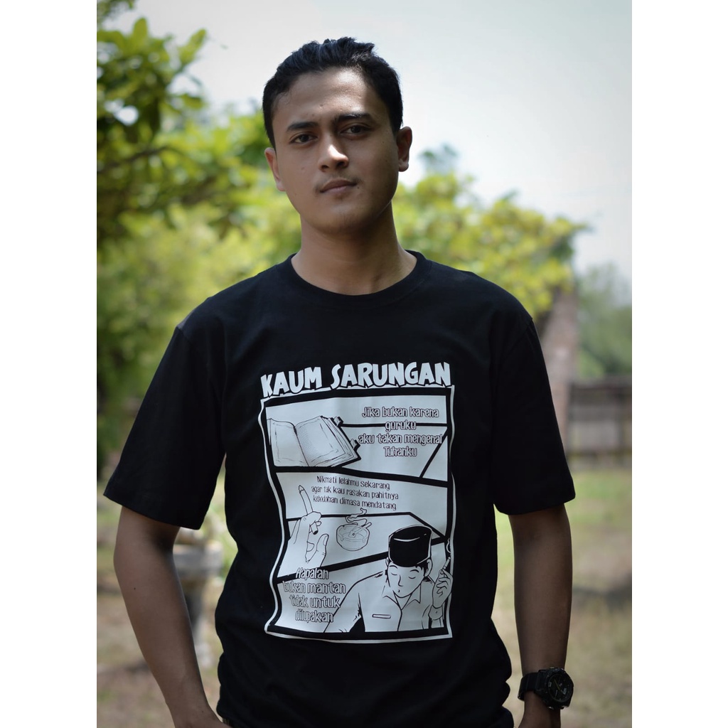 Kaos Santri Kaum Sarungan Kaos Santri Keren Kaos Santri Salafy Kaos Santri Murah