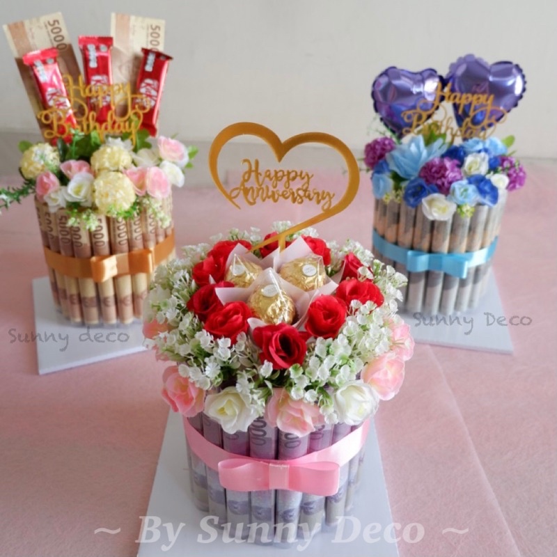 (READY) Money cake | kue uang | kue ulang tahun | money birthday cake | kue uang murah| dummy cake | kue uang jakarta | kado ultah | buket ulang tahun, flower bouquet, money bouquet, flower cake, buket valentin, kado wedding, anniversary, money bloom box