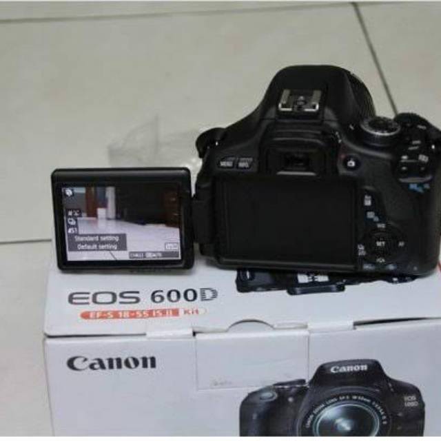 Kamera DSLR 600D
