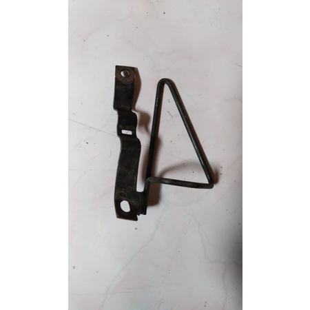 Braket selang rem depan Yamaha Mio soul karbu original