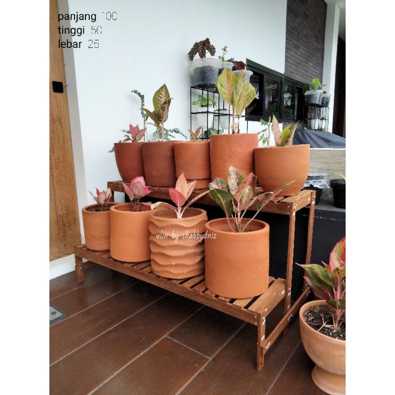 Rak tanaman kayu ulin tangga 2 tingkat