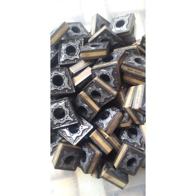 insert CNMG 120408 Carbide iscar CNMG 12 04 08 Bekas Mulus