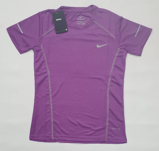 Baju fitnes lari gym olahraga 