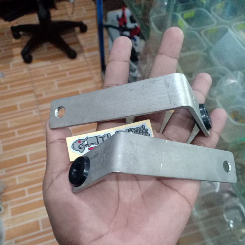 braket sayap sirip ninja SS pemakaian radiator Bpro braket sayap radiator Bpro ninja R ninja SS