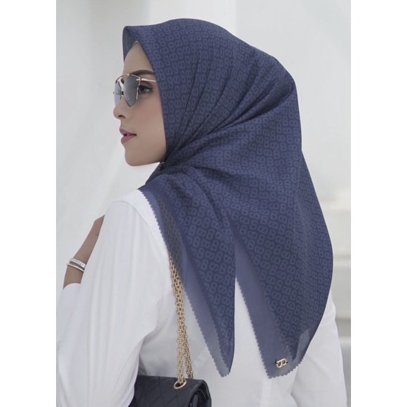 Pesanan Tapis square Oxford blue by buttonscarves