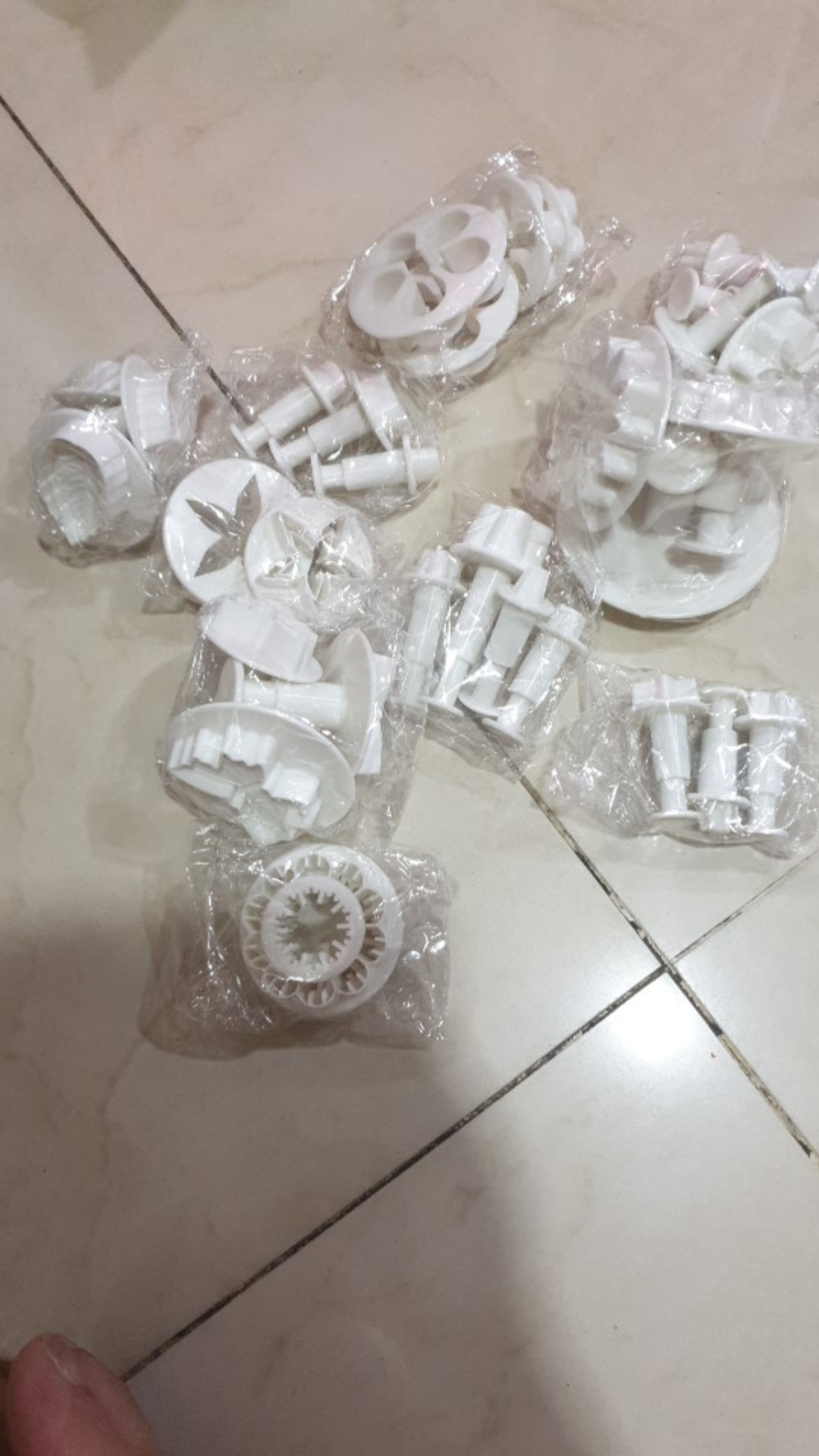 33pcs Cetakan Plunger Fondant Untuk Dekorasi Kue