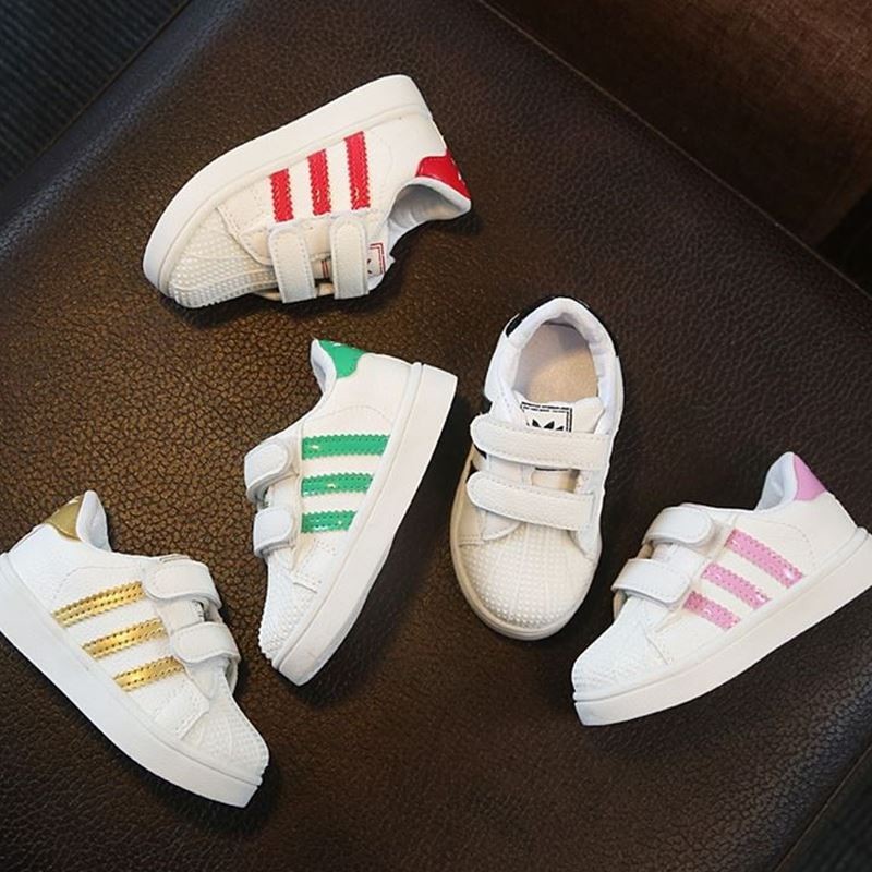 SEPATU ADID*S STRIPE