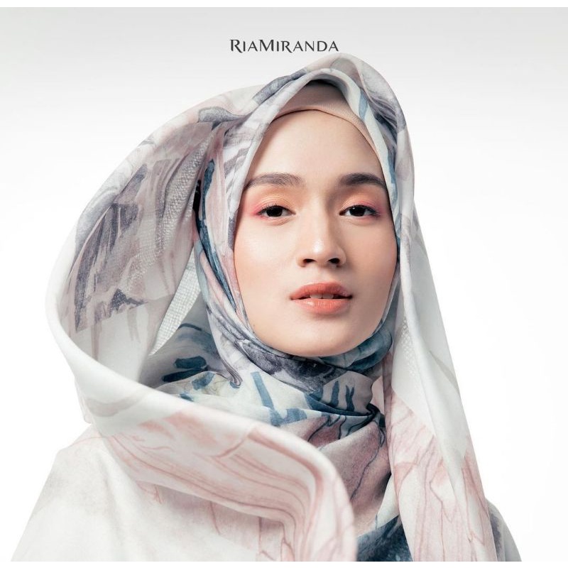 Blossom Scarf Ria Miranda Lawas