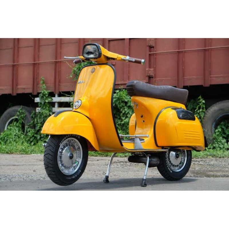 CAT VESPA DARK CHROME YELLOW