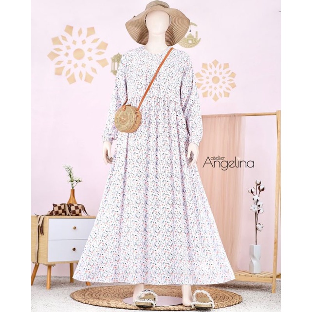 Sarah Dress Tropical Plant White Size S by Atelier Angelina