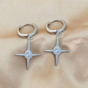 Korean Punk Four-pointed Star Diamond Earrings Cool Hip Hop Hot Girl Fashion Drop Earrings