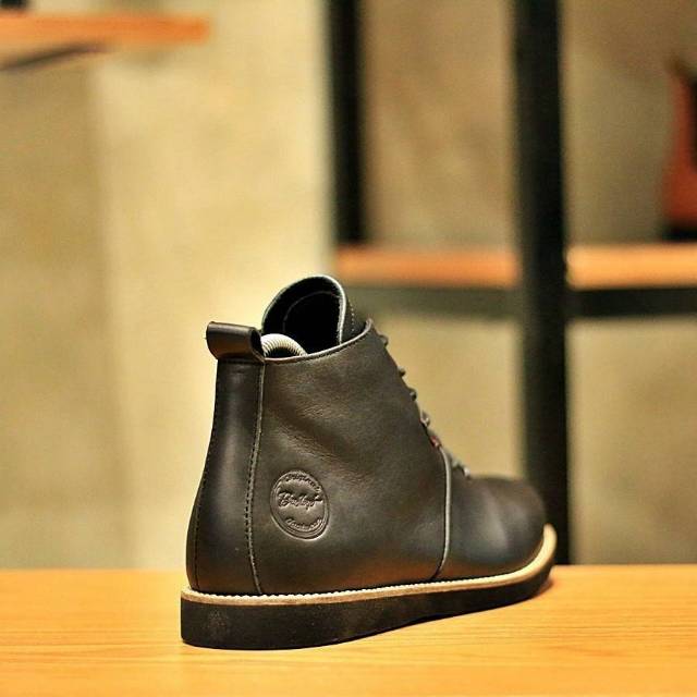 HOUBIS BLACK SERIES | bradley'sfootwearoriginal - Sepatu Boots Klasik Pria Formal Kasual Kerja Biker