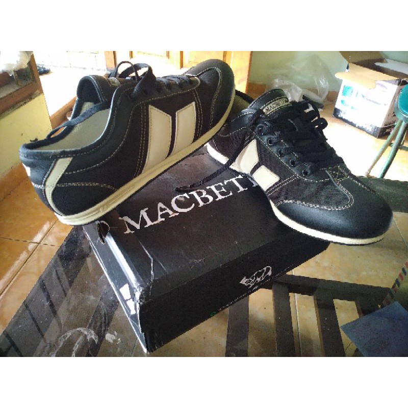 Macbeth Brighton Black/Cement Original