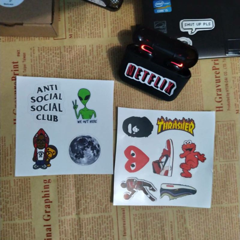 

WATERPROOF VINTAGE STICKER 11 PCS NON CUTING!